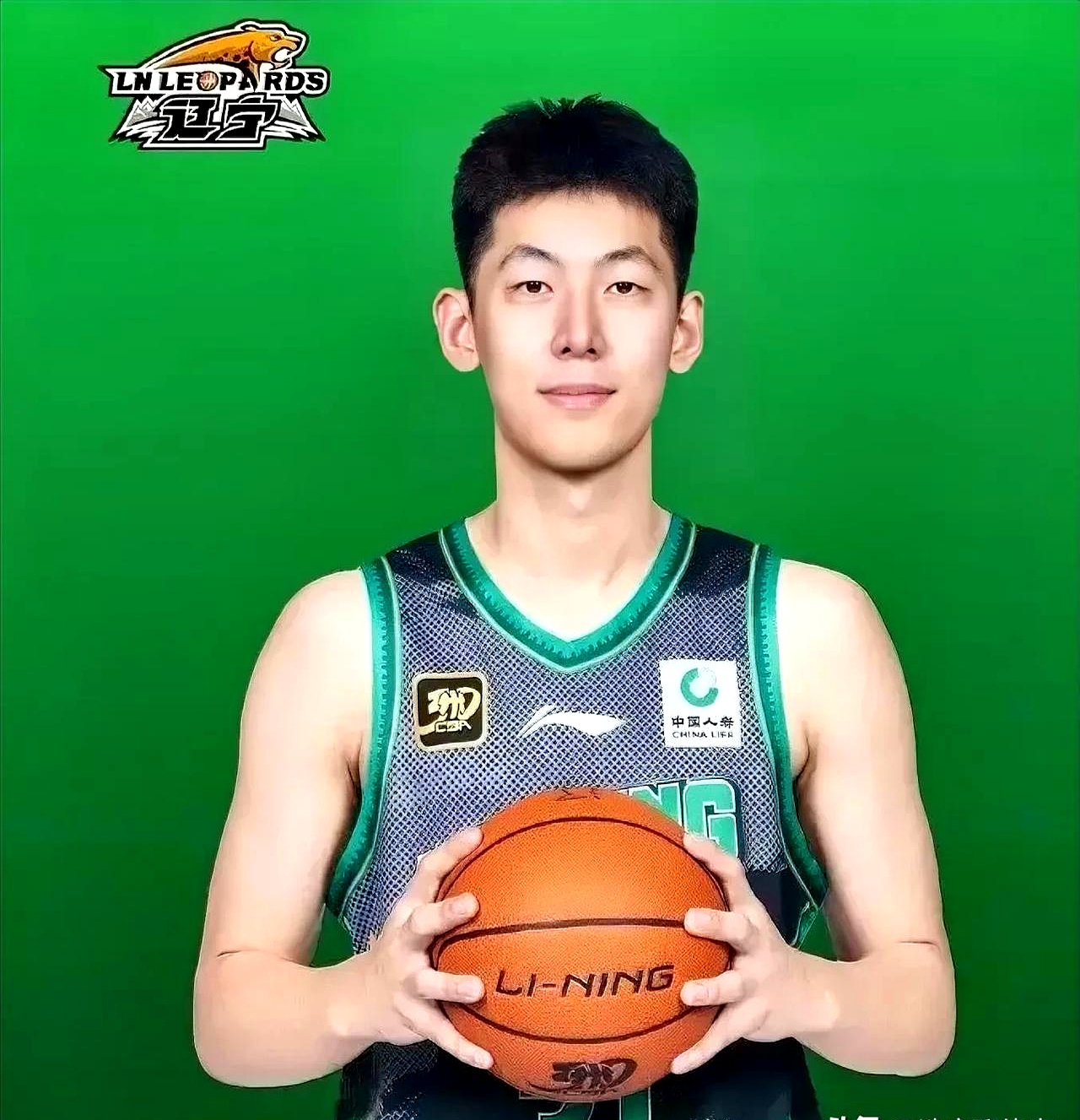 男篮四川队主教练是谁_(四川男篮主教练叫什么名)  第1张