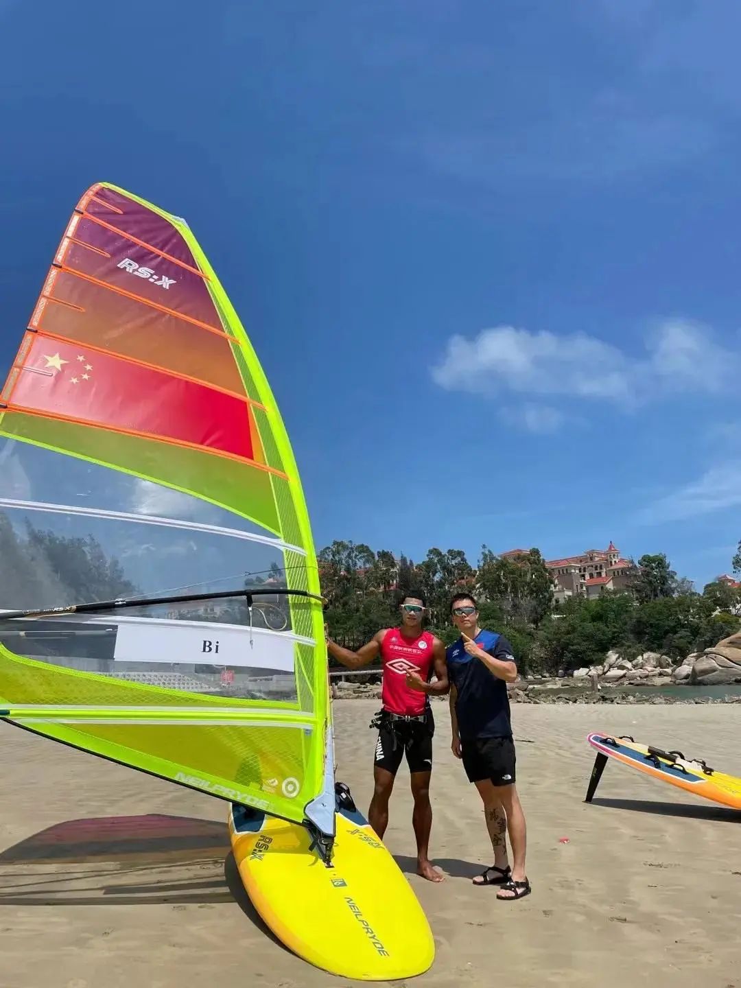 敖飞帆_(敖飞帆的师傅是谁)  第1张