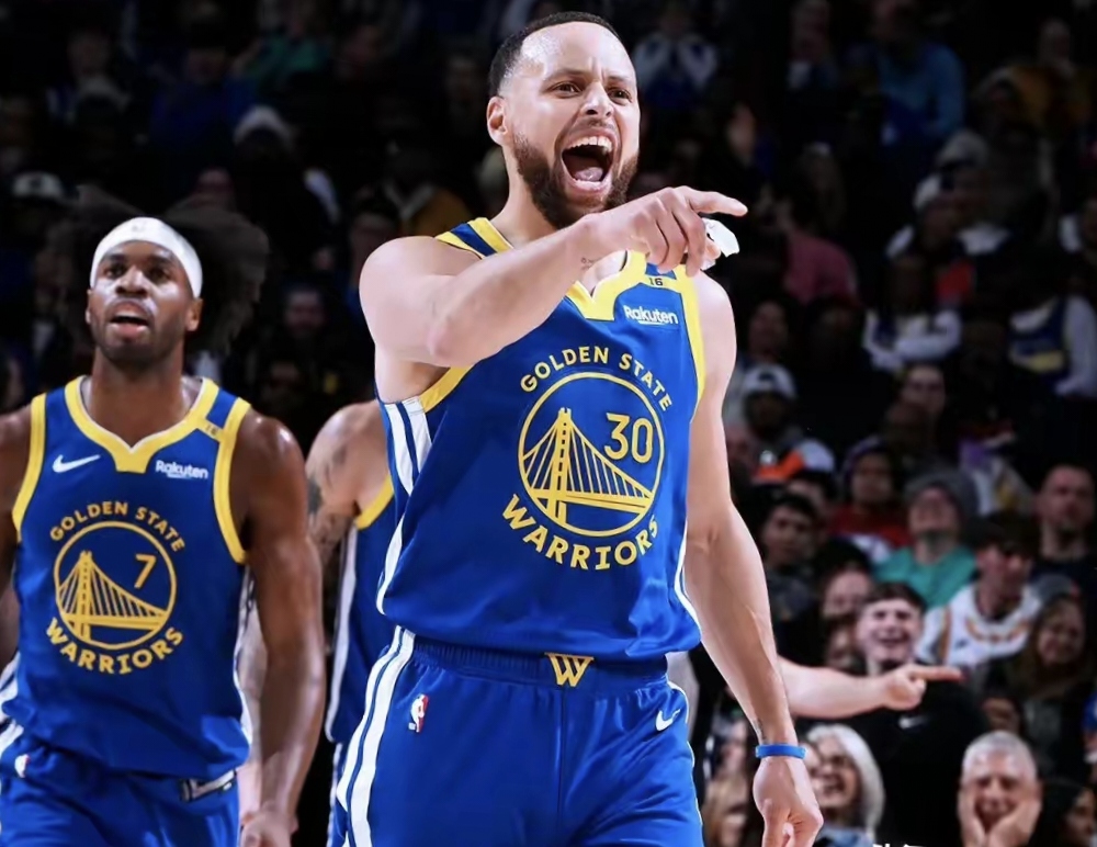 包含库里两战95分追平历史第一纪录与乔丹并列的词条  第1张