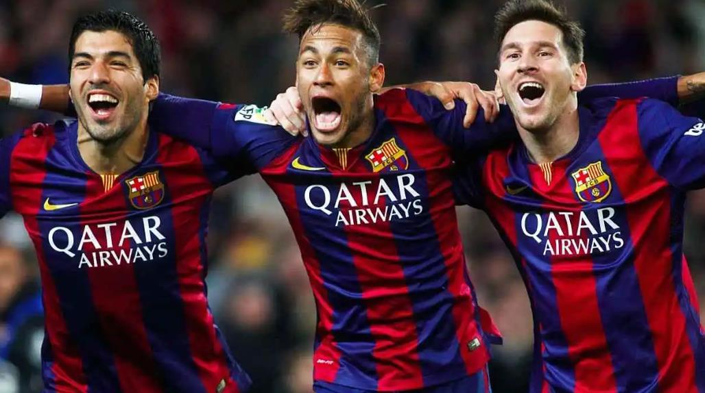 恩里克率队4:0击溃皇马分别带来巴黎和巴萨的简单介绍  第1张