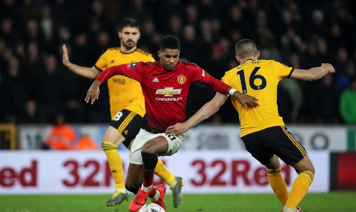 曼联VS狼队红魔碾压实时解说在线观看