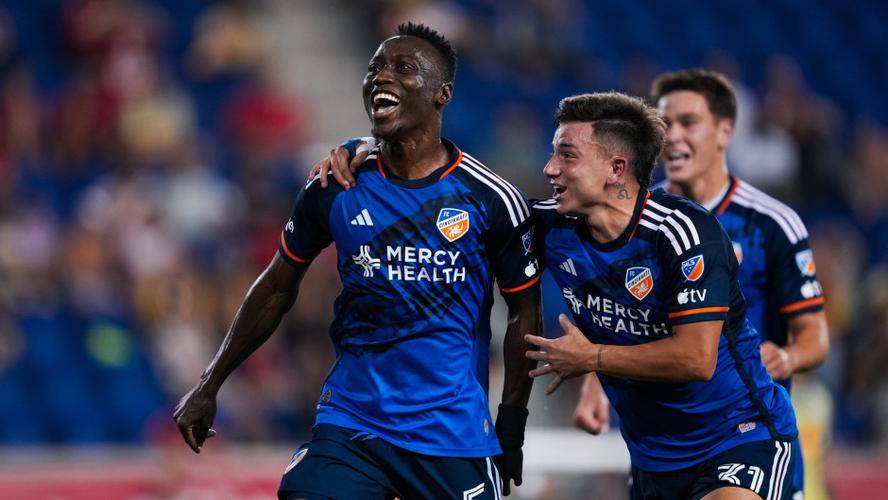 包含美职足哥伦布机员VS辛辛那提FC比赛预测客队占据晋级先机的词条  第1张