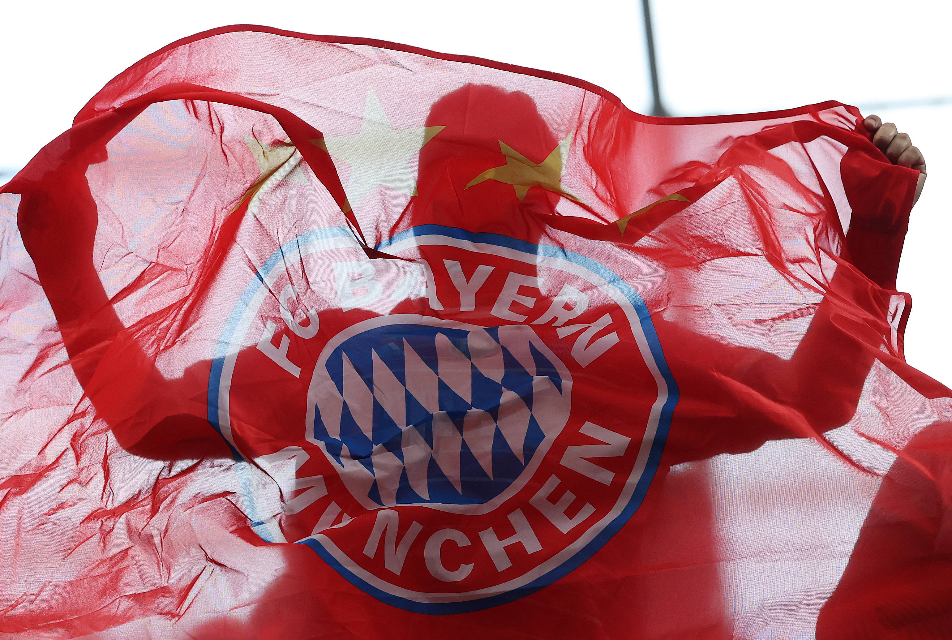 世俱杯巴黎圣日耳曼2-0拜仁晋级四强冲击队史首冠的简单介绍