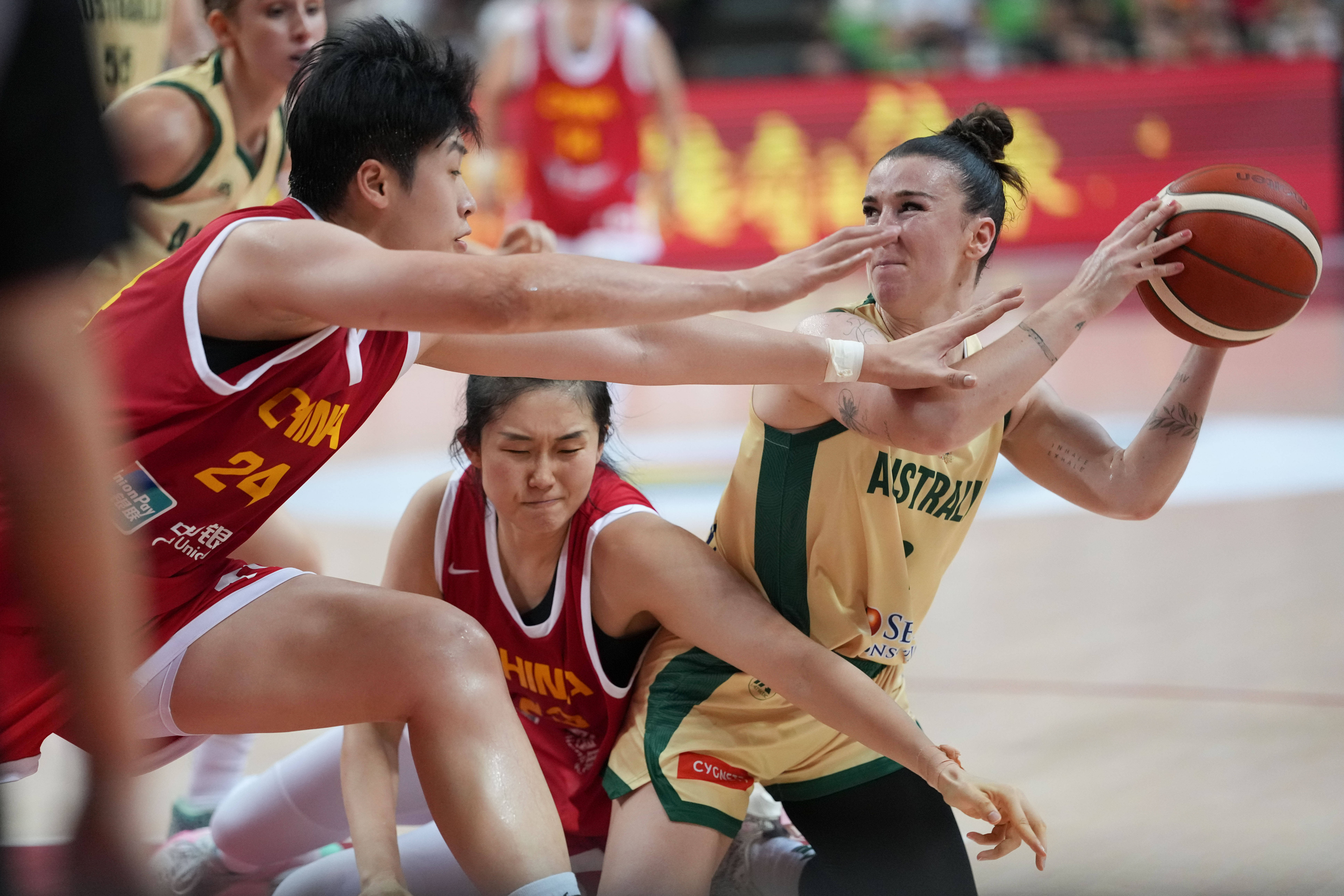 关于澳女篮:南区飞人女篮VS悉尼火焰女篮的信息  第1张