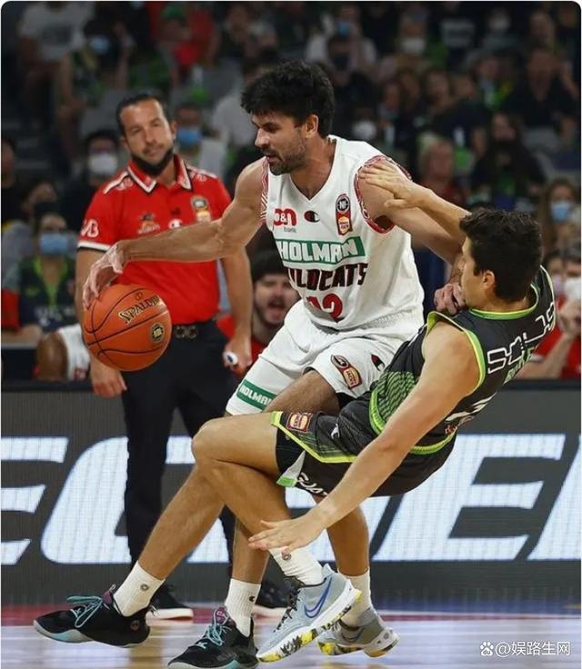 NBL:东南墨尔本凤凰VS阿德莱德36人的简单介绍  第1张