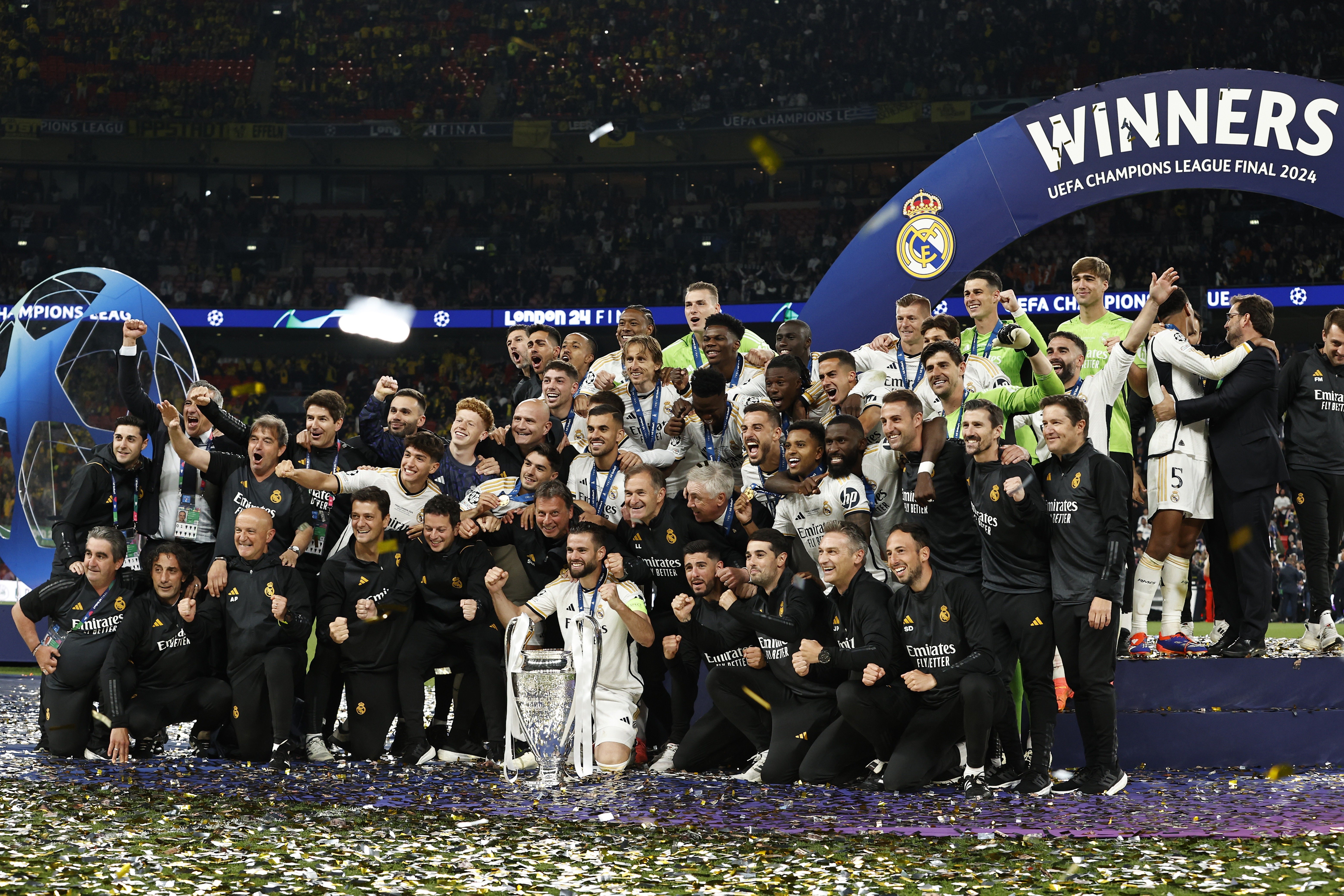 皇马公布联赛首轮名单多名主力领衔  第1张