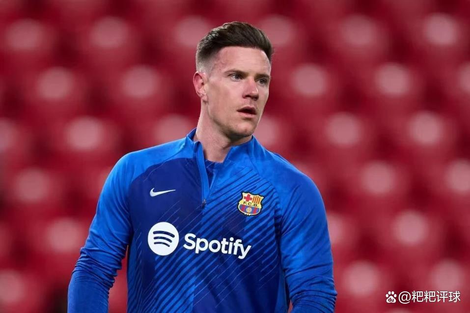 关于特尔施特根在巴萨未来变得不确定曾有报道英超球队对其有意的信息  第2张