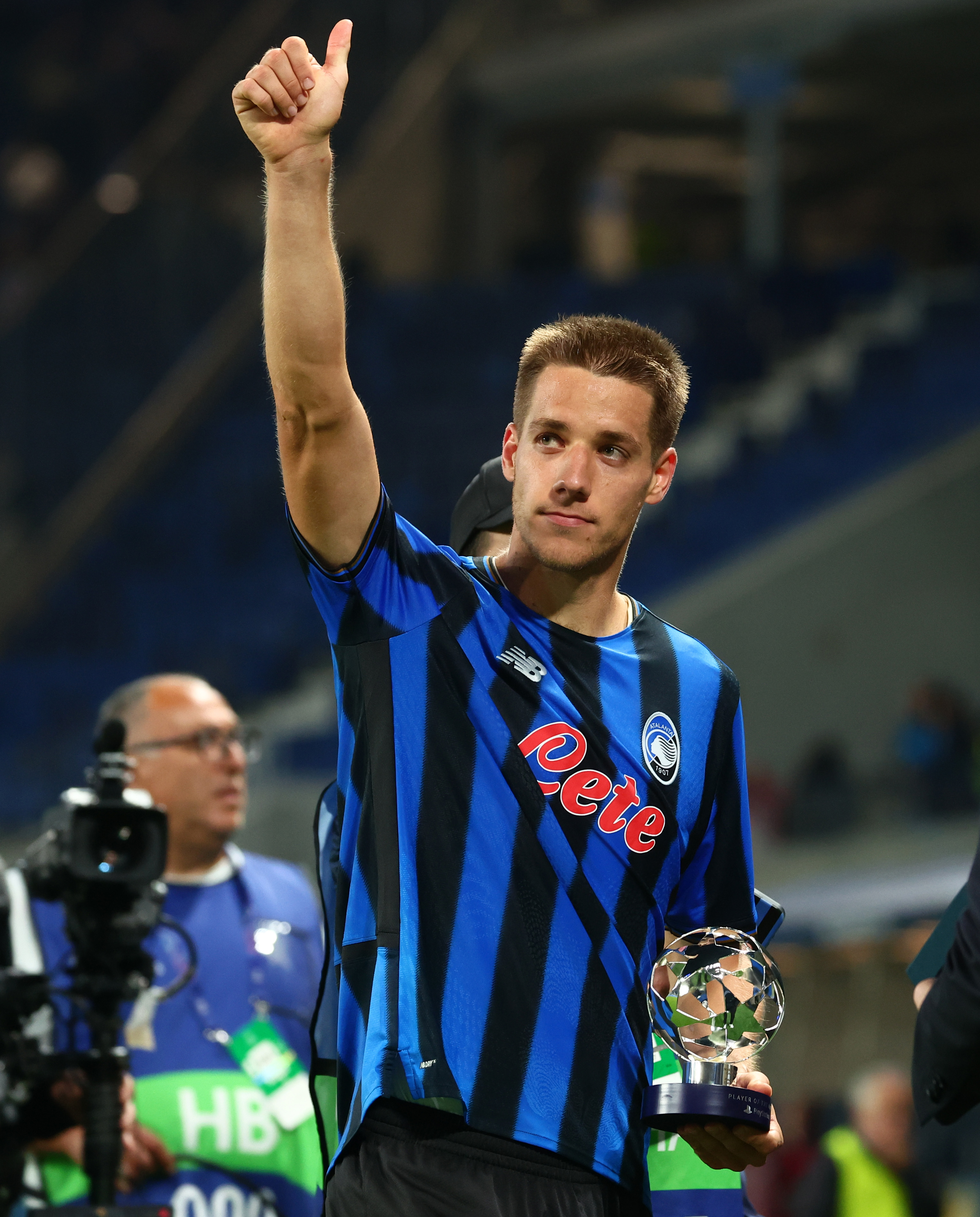 欧冠:法兰克福VS亚特兰大的简单介绍 第1张 欧冠:法兰克福VS亚特兰大的简单介绍 第1张