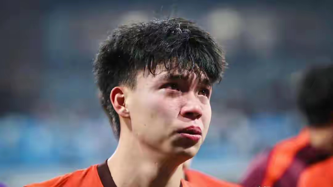 韩旭含泪回应为了国家队放弃留洋自愿选择且期待重返的简单介绍