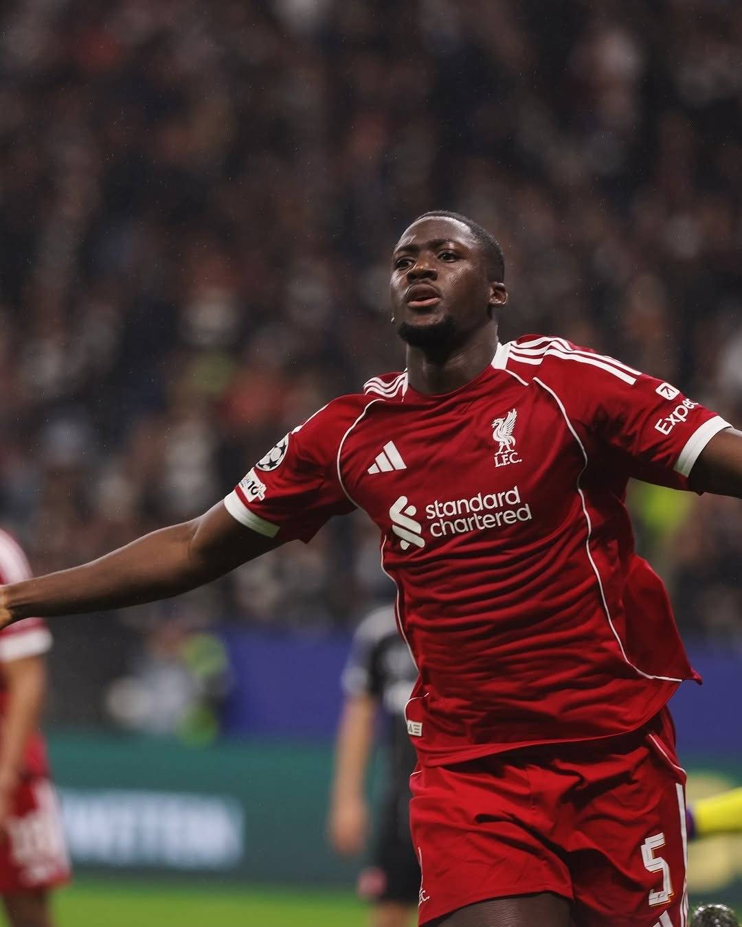 欧冠法兰克福1-5利物浦红军完成逆转的简单介绍  第2张