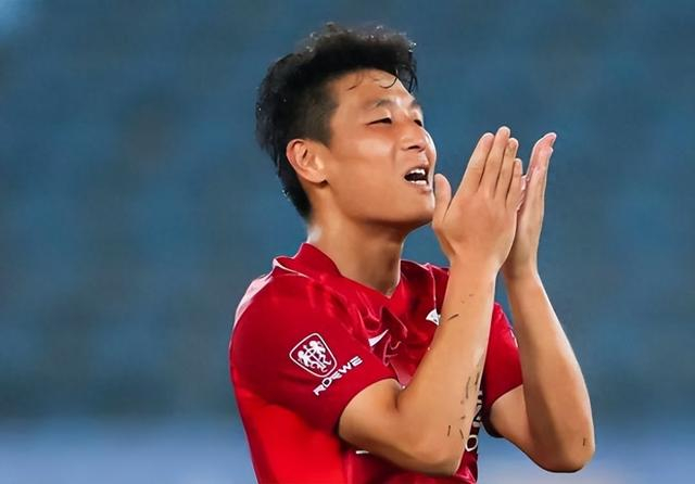 关于武磊告别国足生死战靠谁来进球新人有望得到重用的信息