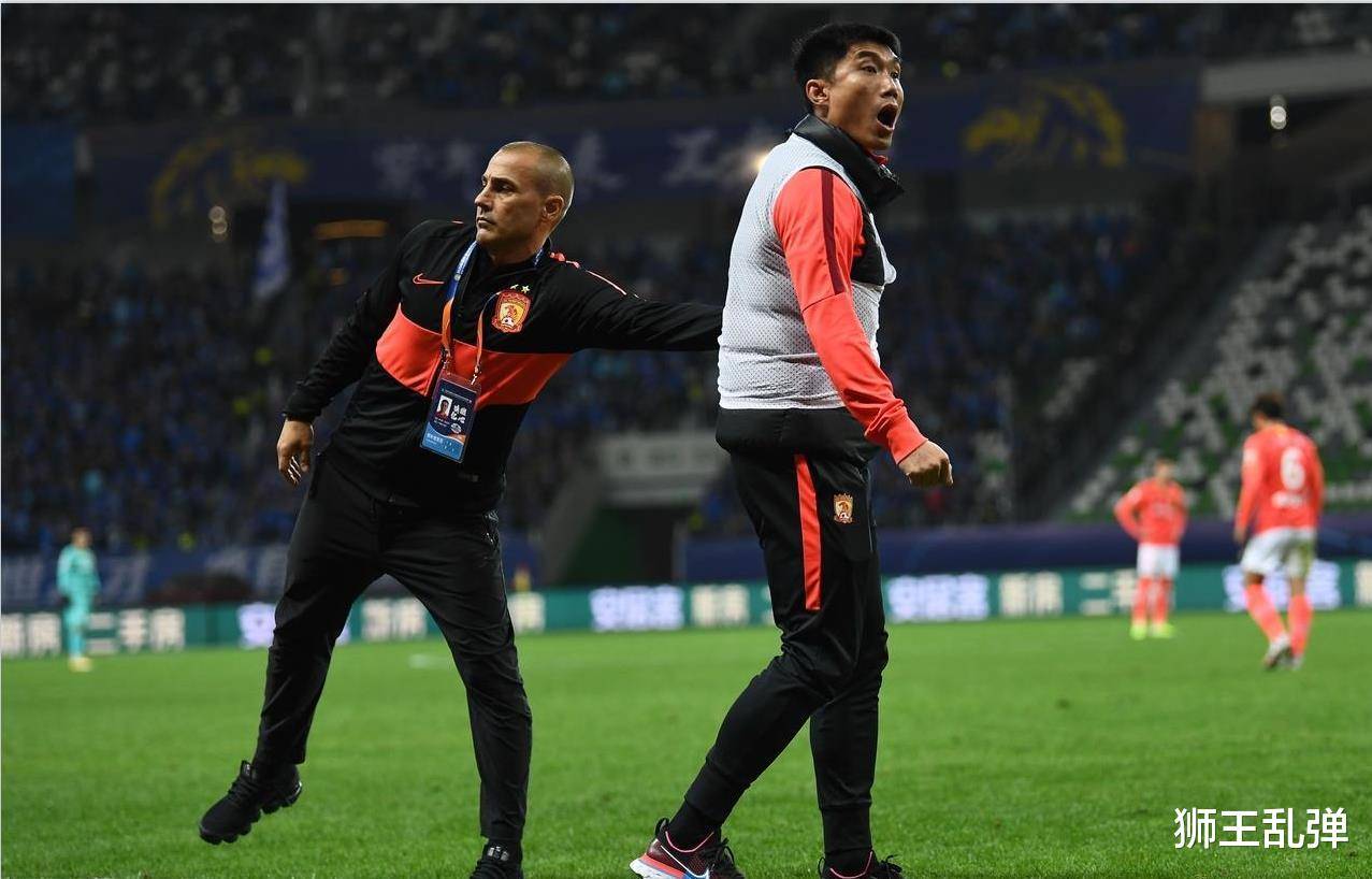 国足选帅报名踊跃卡纳瓦罗有意接手的简单介绍  第1张