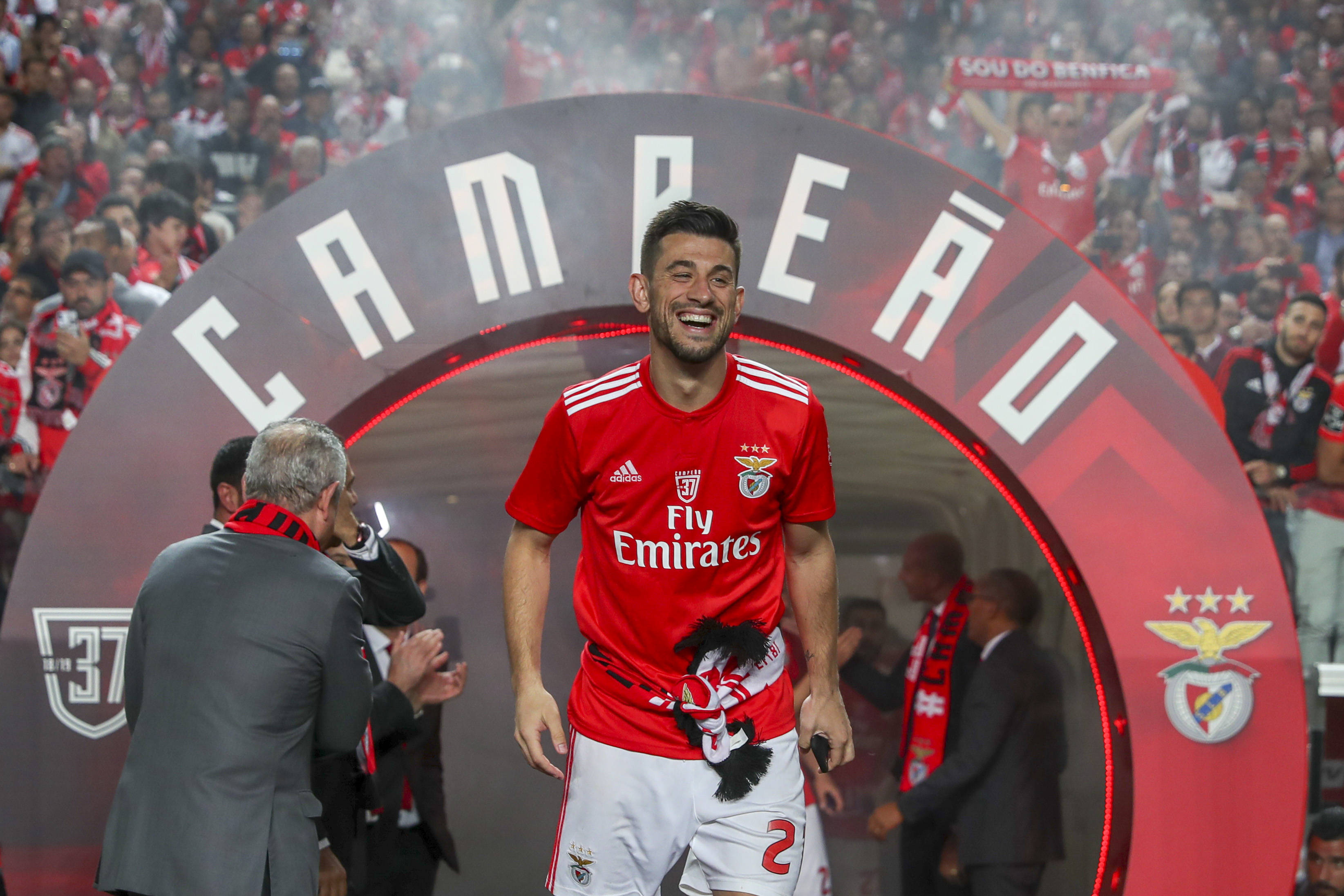 欧冠：马赛VS纽卡斯尔联