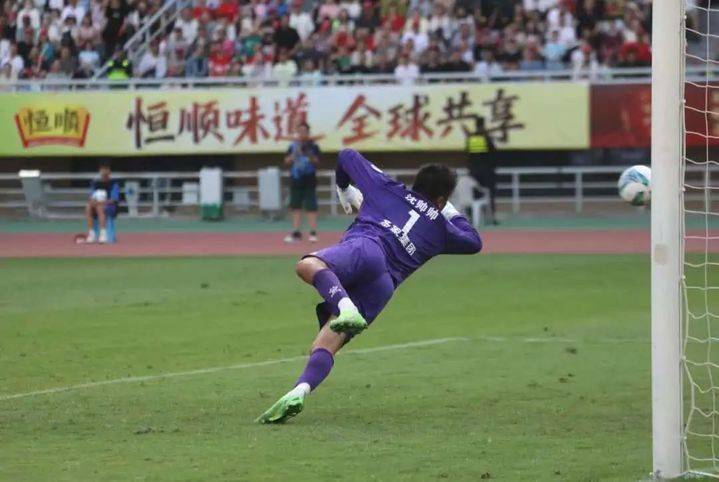 关于曝温竹新私自参加苏超被罚未获得申花批准的信息  第2张