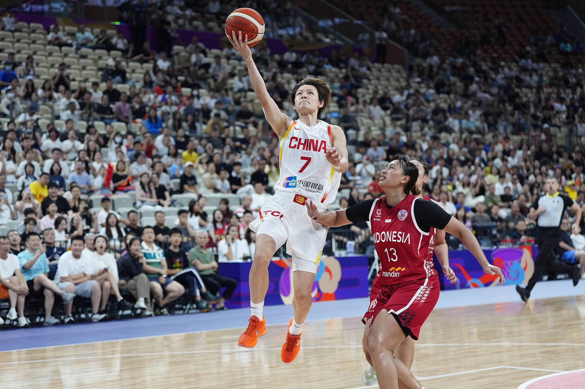 女篮亚洲杯印尼女篮45-75新西兰女篮印尼女篮遭遇两连败的简单介绍  第1张