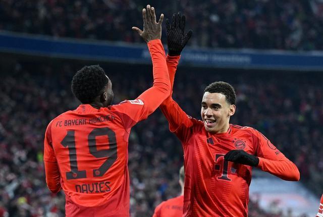 包含新赛季德甲夺冠赔率拜仁慕尼黑被看好卫冕的词条  第1张