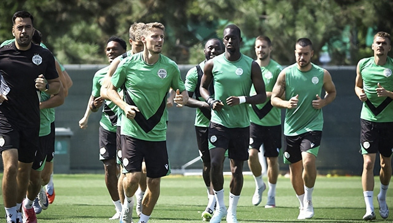 欧冠费伦茨城3-0卢多戈雷茨费伦茨瓦罗斯晋级的简单介绍