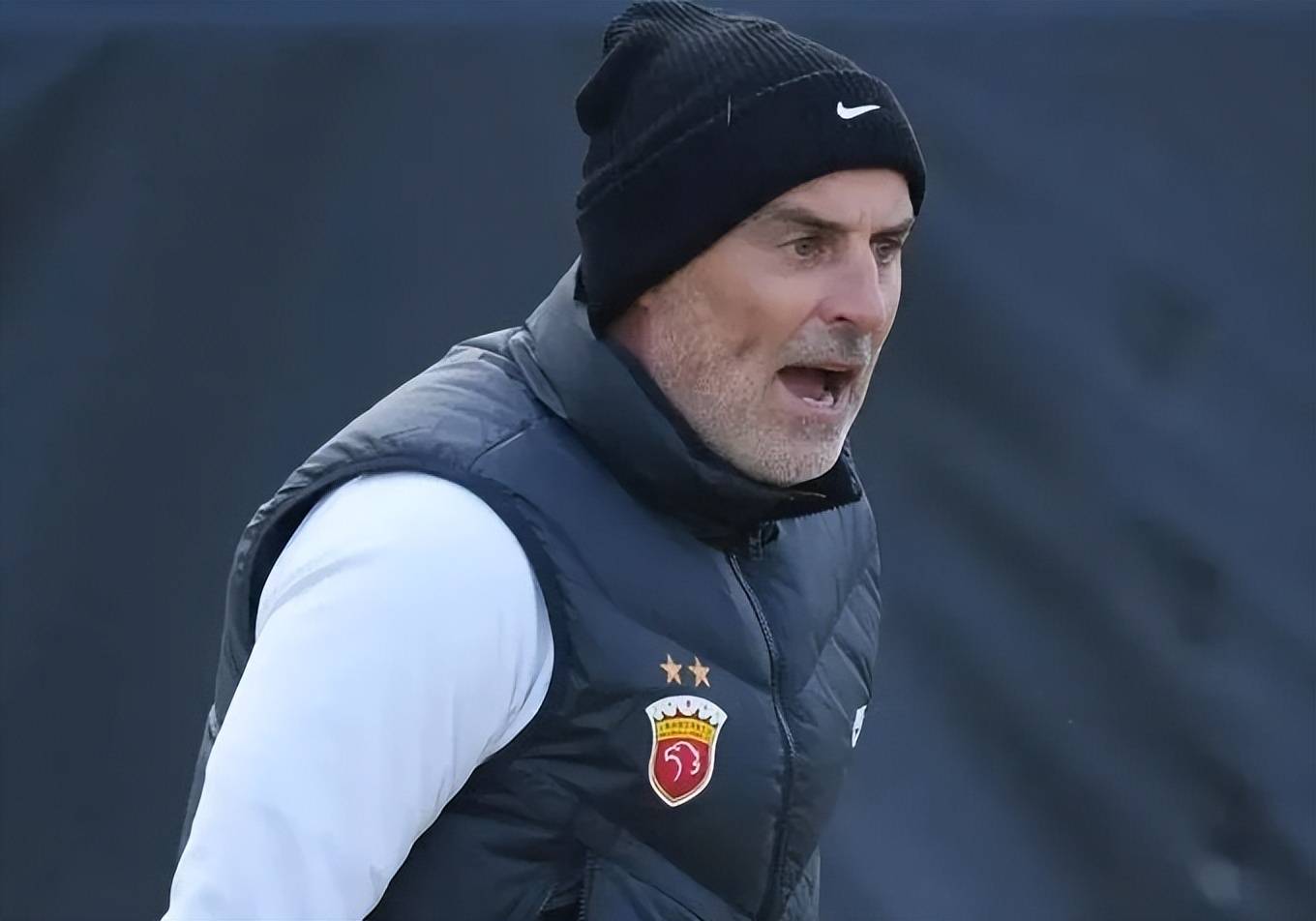 包含狼队主帅佩雷拉依旧得到球队高层支持球队本赛季战绩糟糕的词条 第1张 包含狼队主帅佩雷拉依旧得到球队高层支持球队本赛季战绩糟糕的词条 第1张